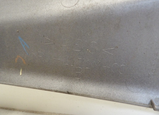 Rechter onderkuip Yamaha YP 400 Majesty