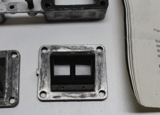 Inlaatspruitstuk Yamaha RD 500 LC