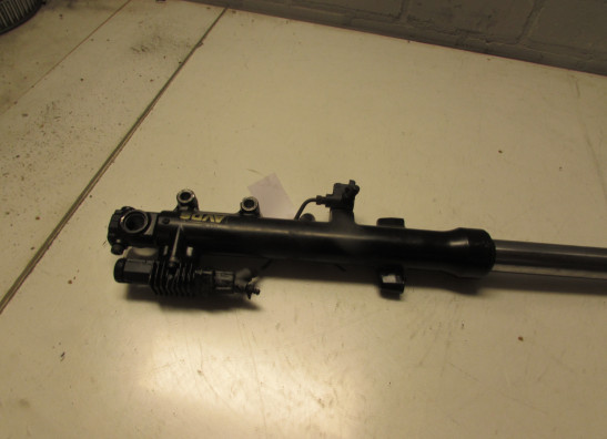 Voorpoot rechts compleet Kawasaki GPZ 600