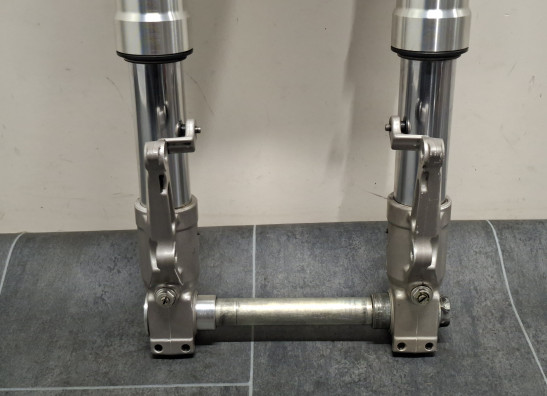 Voorpoten compleet Suzuki GSX R 750