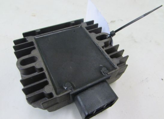Spanningsregelaar Suzuki Burgman 400