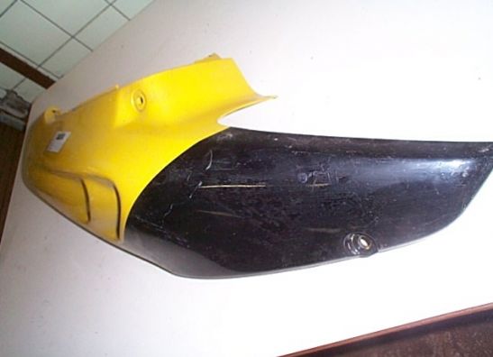 Rechter achterkant Honda CBR 900 RR