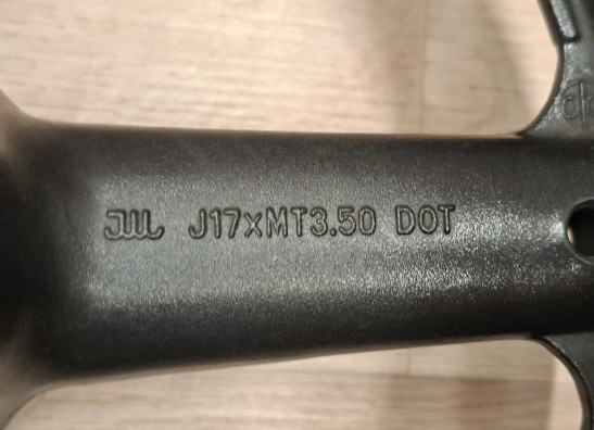 Felge vorne Suzuki GSX R 1300 Hayabusa