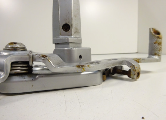 Fussrastetrager vorne rechts BMW K 1200 GT