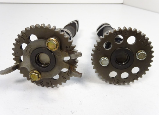 Nokkenas Honda VFR 800 I