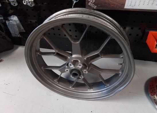 Felge vorne Aprilia Shiver 750