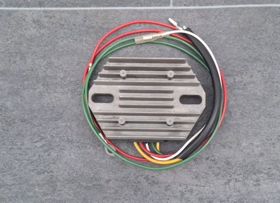 Spanningsregelaar Ducati Pantah