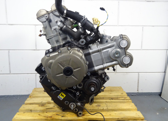 Engine Aprilia Dorsoduro 750