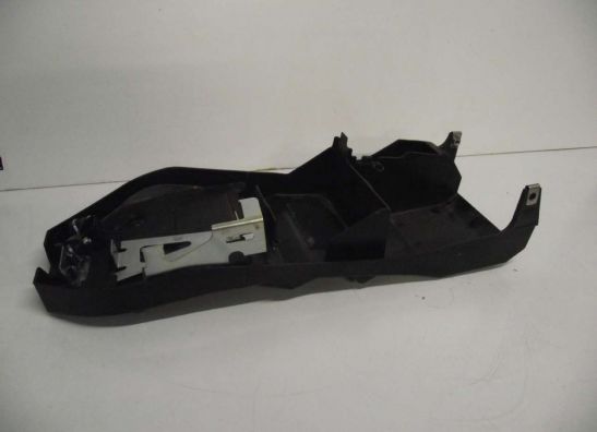 Batterie befestigung Kawasaki Z 1000