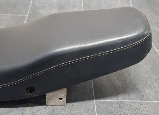 Asiento Suzuki SP 370