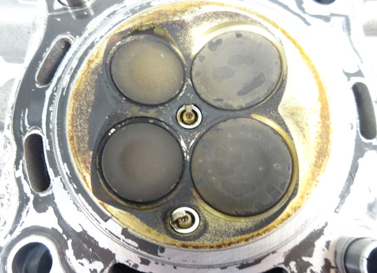 Cilinderkop Suzuki SFV 650 Gladius