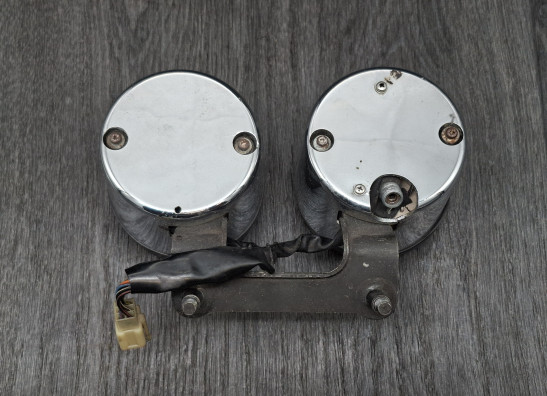 Tellerset Suzuki Madura 1200