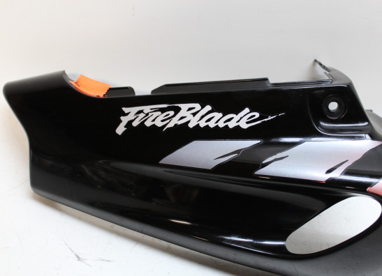 Rechter achterkant Honda CBR 900 RR