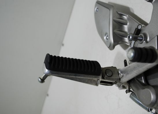 Fussrastetrager vorne rechts Yamaha MT 01