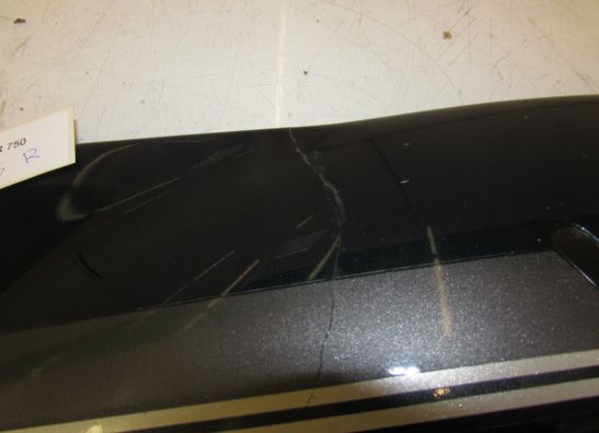 Rechter achterkant Honda VFR 750