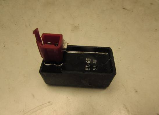 Relais Honda VF 700  750 C Magna