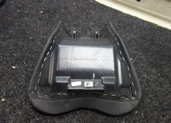 Zadel Kawasaki Ninja 400