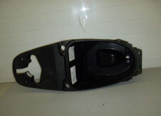 Batterie befestigung Honda Lead