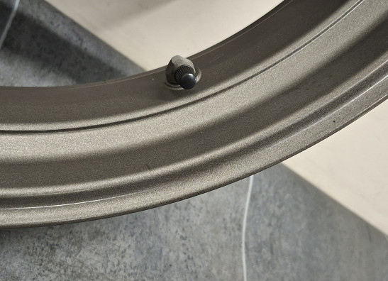 Felge vorne Ducati Monster S4