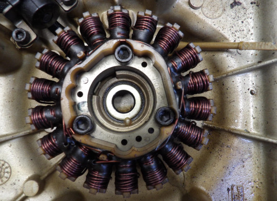 Lichtmaschine Yamaha YP 250 Majesty