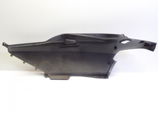 Rechter achterkant Suzuki Burgman 650