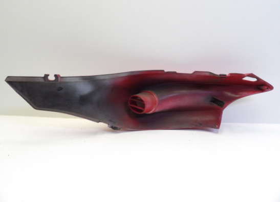 Rechter achterkant Yamaha SZR 660