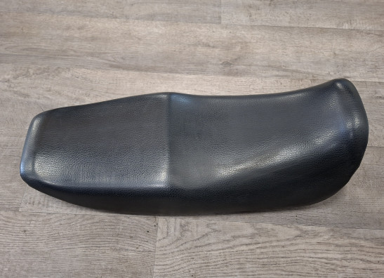 Zadel Honda VF 1000 F