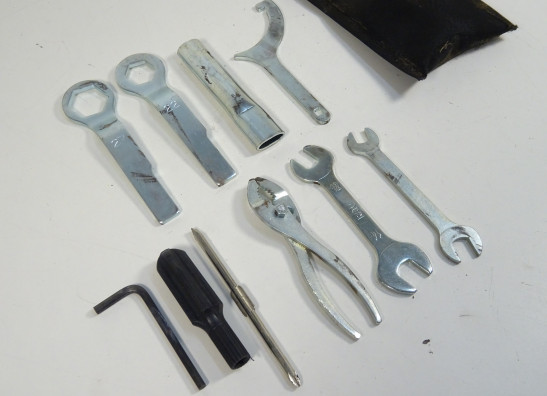 Bordwerkzeug Kawasaki ER 6