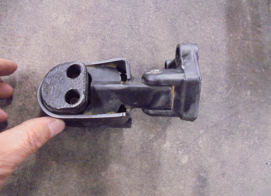 Fussrastetrager vorne links Benelli TRK 702