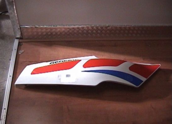 Rechter achterkant Yamaha FZR 600