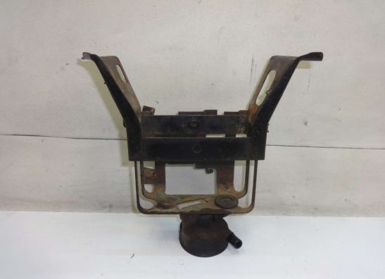 Batterie befestigung Honda CB 750 