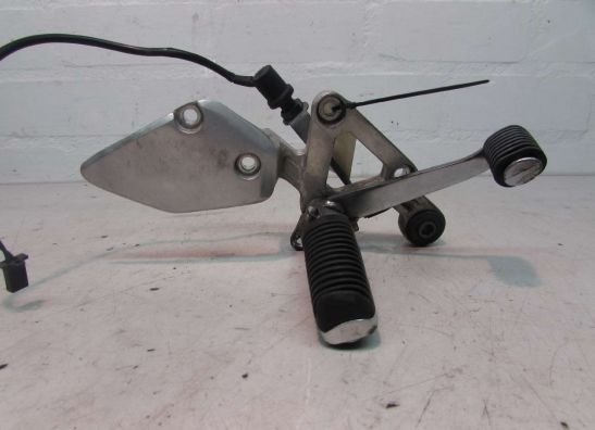 Main step holder right Yamaha FAZER 600