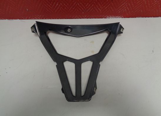 Cowl V shape under Yamaha YZF R6