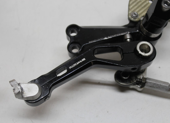 Footpegs left and or right Ducati Monster S4RS