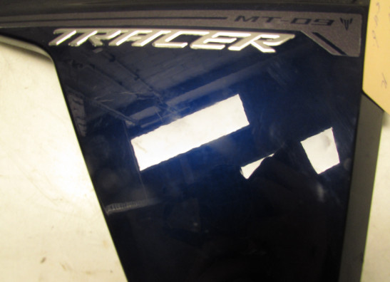 Cowl right small Yamaha Tracer 900