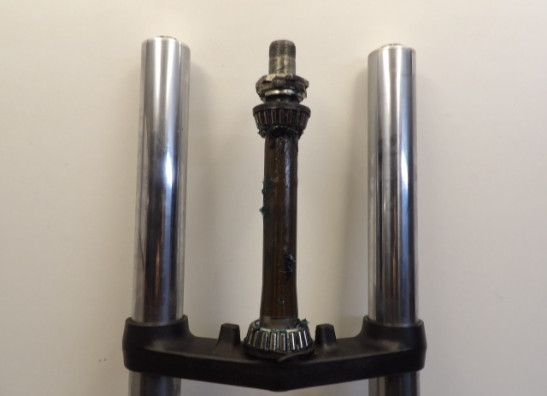 Voorpoten compleet Triumph Trophy 900