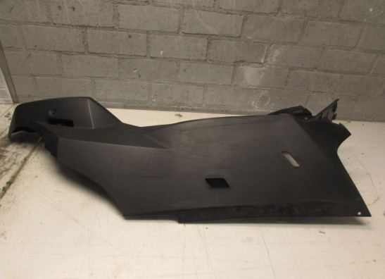 Cowl lower right BMW C 650 GT