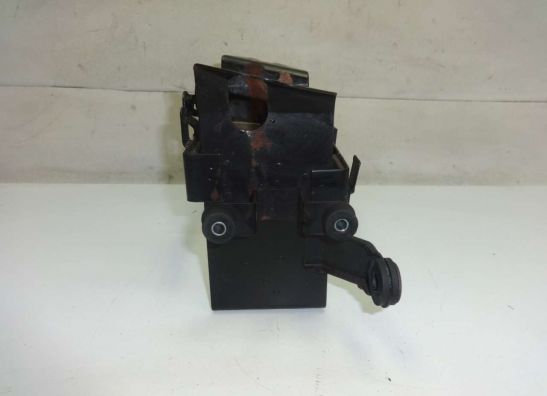 Batterie befestigung Suzuki GSX F 1100