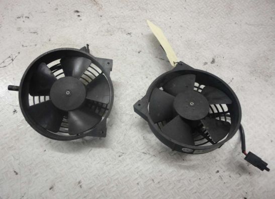 Ventilator Aprilia Tuono 1000