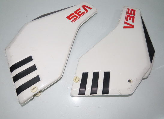 Rechter zijkuip klein Moto Guzzi V35 V50 V65