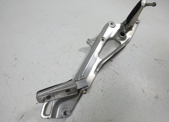 Fussrastetrager vorne rechts Yamaha TDM