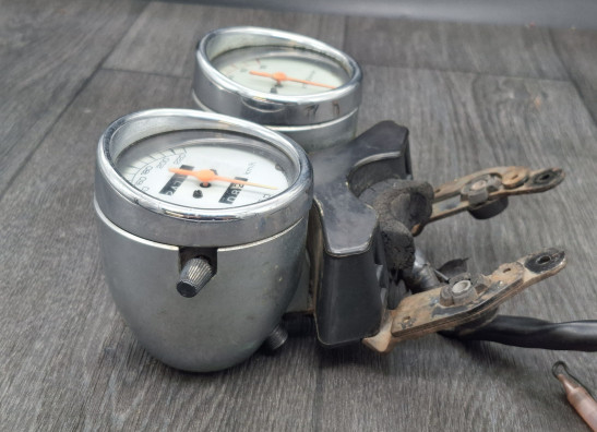 Meter combination Suzuki GSF 400 Bandit