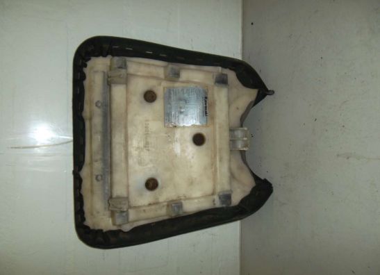 Zadel Kawasaki ZXR 750