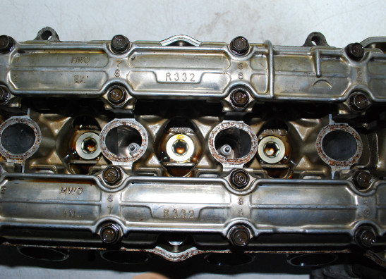 Cylinder head Honda CBR 900 RR