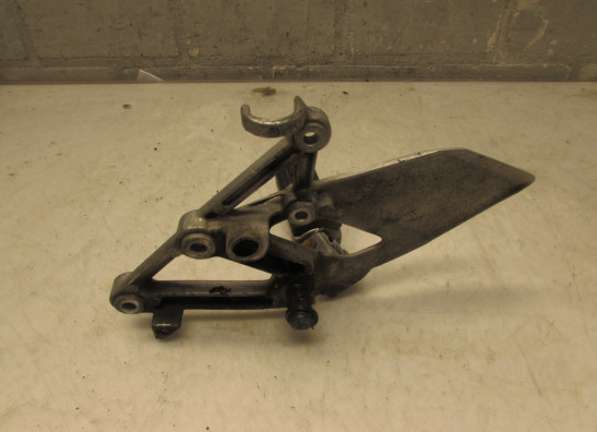 Fussrastetrager vorne rechts Honda CBR 600 F