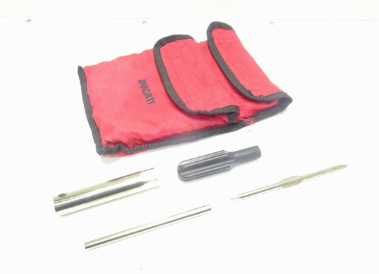 Gereedschapset Ducati 750 SS Supersport