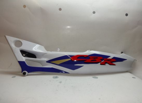 Heck links Honda CBR 600 F