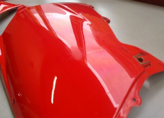 Linker onderkuip Aprilia RSV 1000