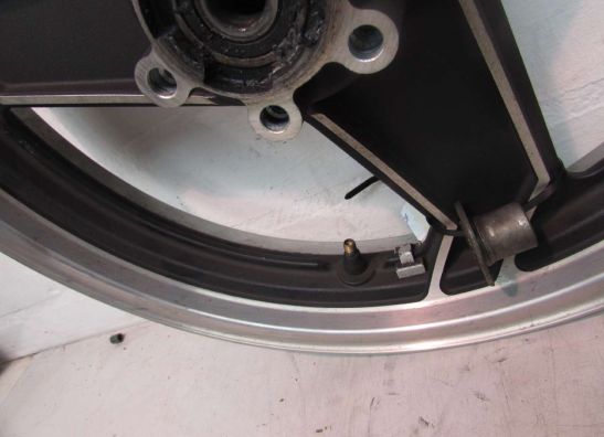 Felge vorne Suzuki GSX F 1100