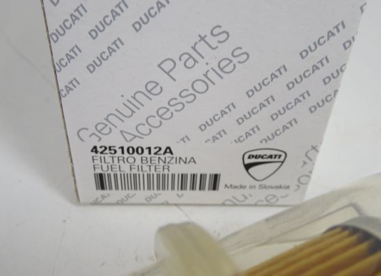 Brandstofpomp Ducati monster 900